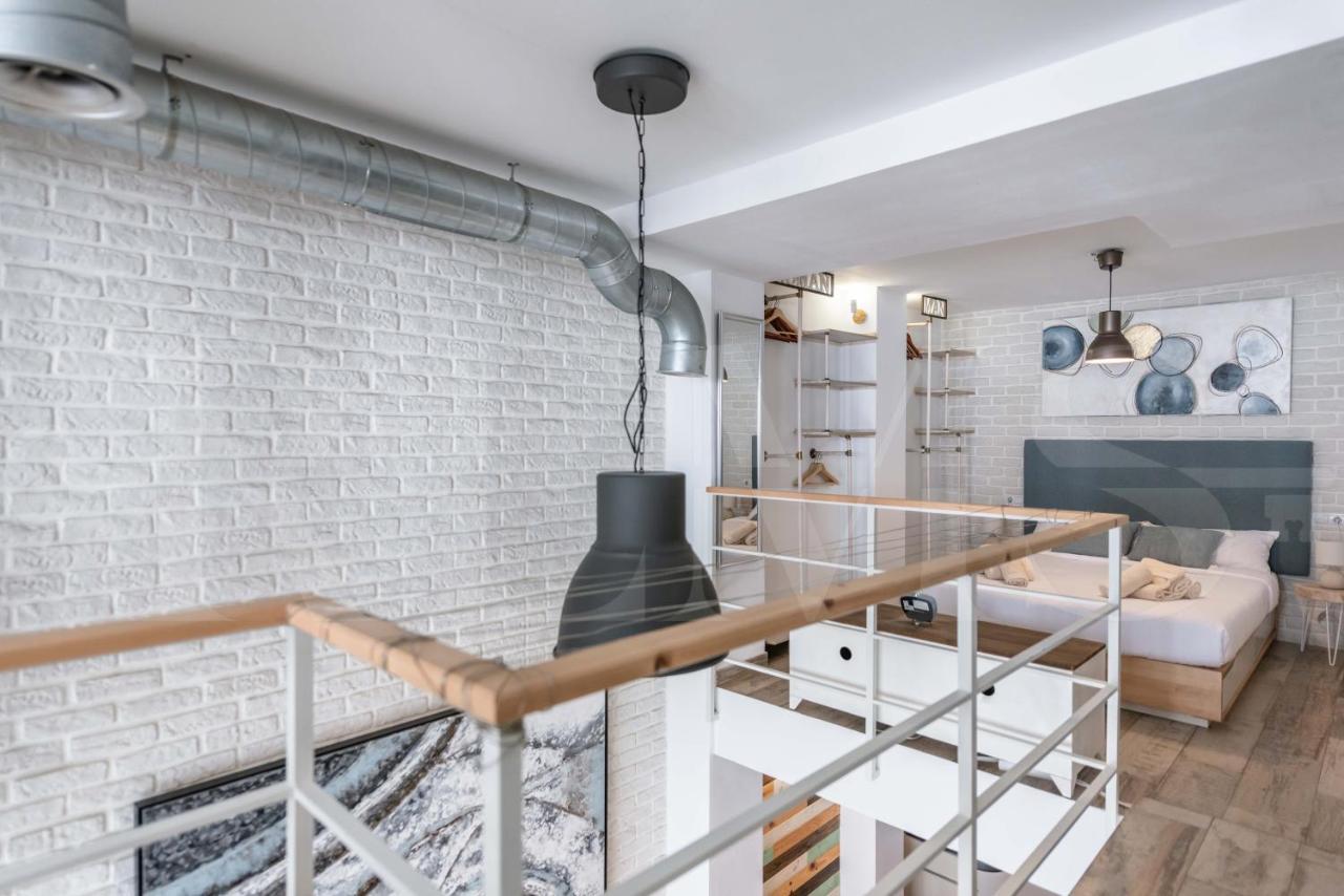 Bright Duplex Loft Next To The City Center By Rems Málaga Exterior foto